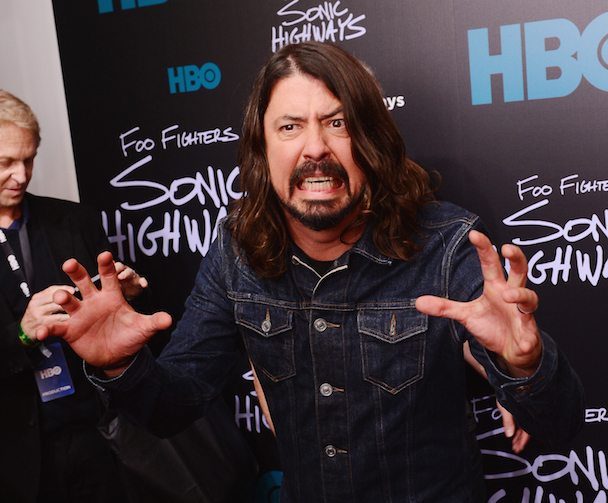 Dave Grohl Weighs In On Taylor Swift Vs. Spotify