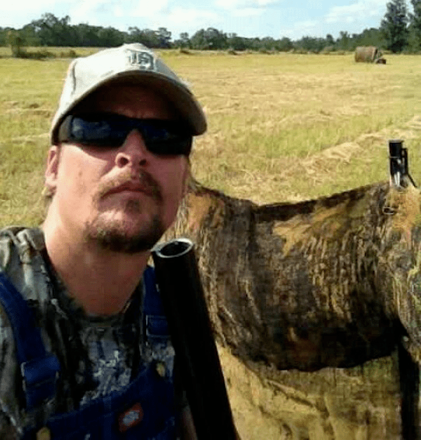 Kid Rock Admits His Last Album Was Bad, Targets "Coldplay, Coachella, Social Media, And Hipsters" On New One