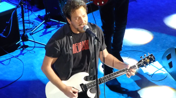 Watch Eddie Vedder And Liam Gallagher Cover The Who At Tribute Concert In London