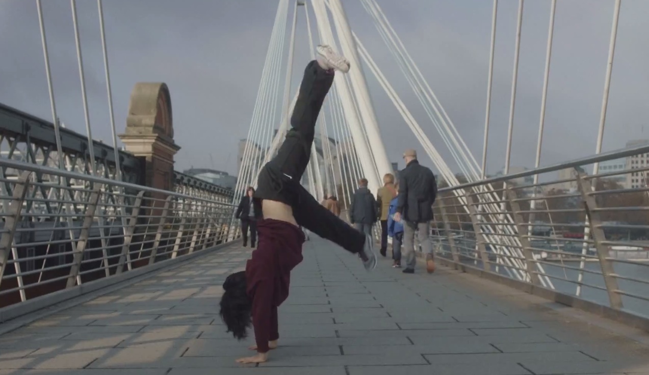 La Dispute - Woman Reading video