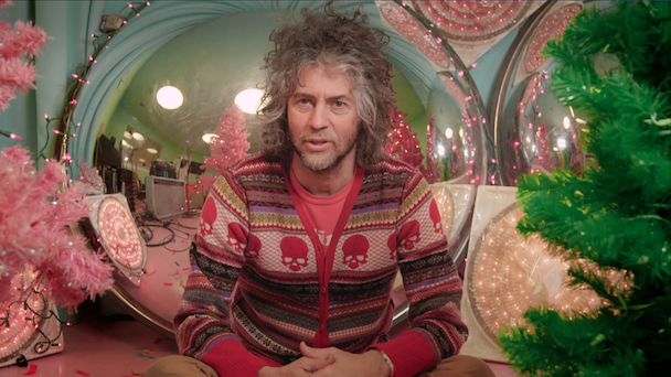Watch Wayne Coyne Discuss The Origin Of Christmas On Mars In A Clip From XMas Doc Jingle Bell Rocks!