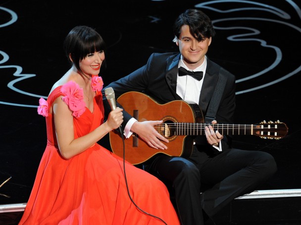Karen O and Ezra Koenig