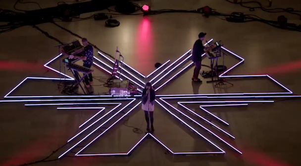 Watch Chvrches Shut Down Grand Central Station