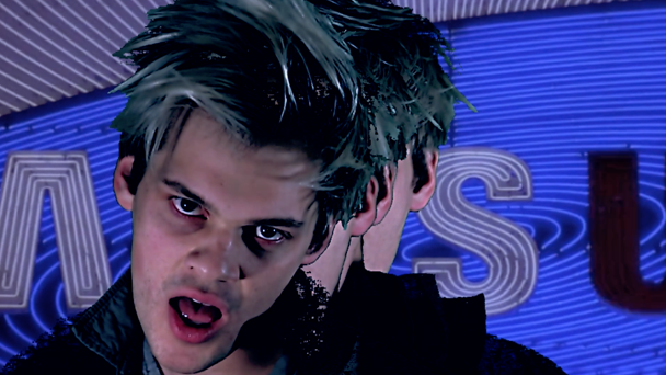 Mirror Kisses - "Keep A Secret" Video (Stereogum Premiere)