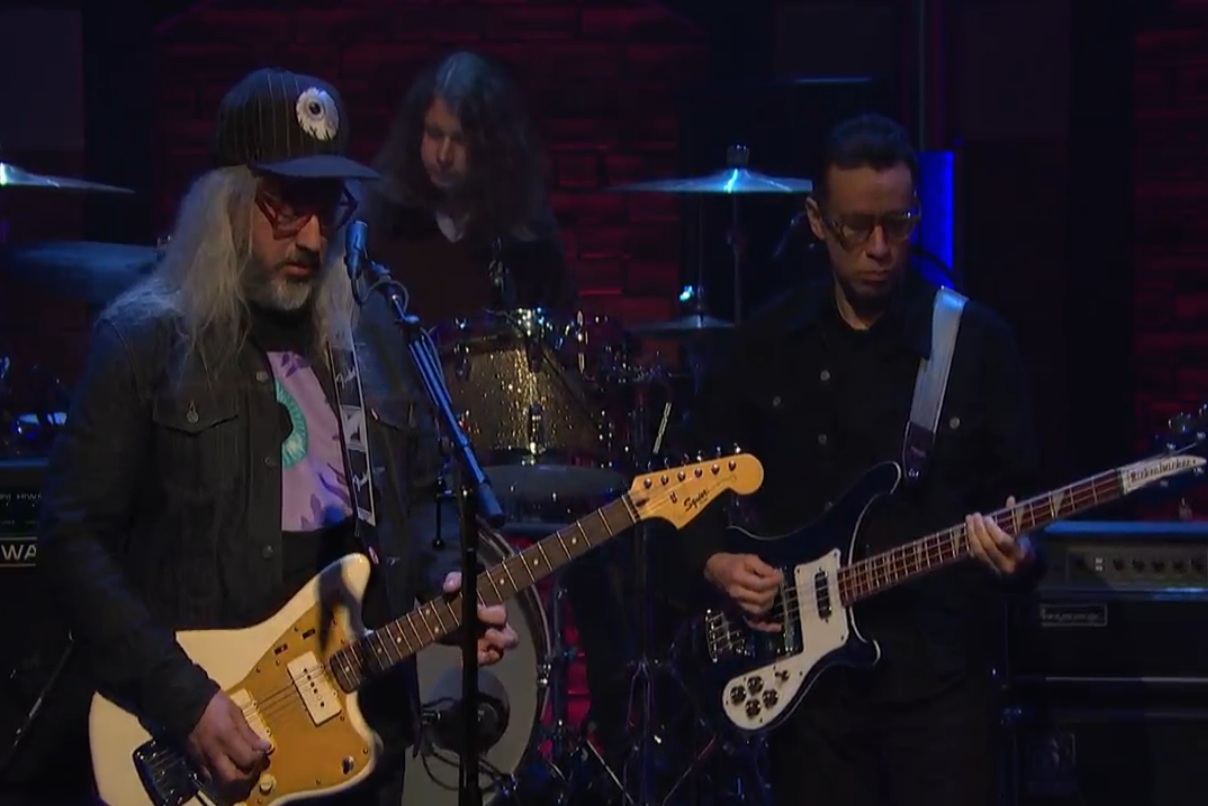 J Mascis on Seth Meyers