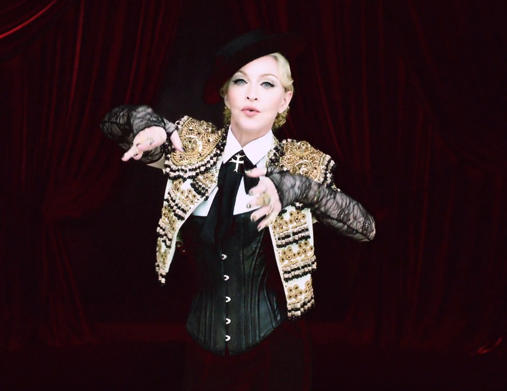 Madonna - Living For Love video