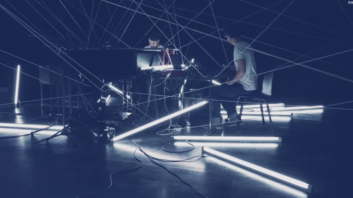 Grandbrothers Naive Rider