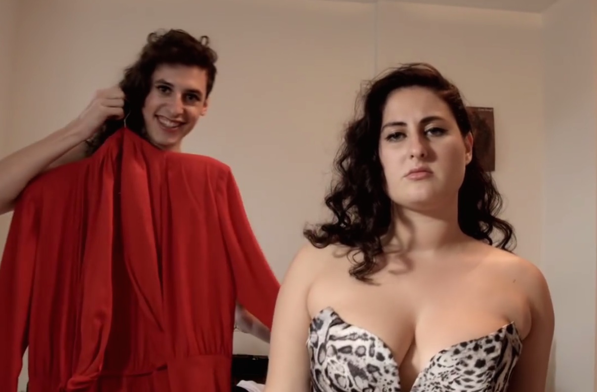 Regal Degal - Delicious video