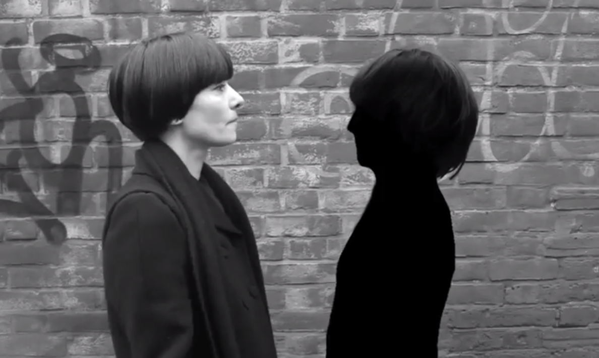 Le Volume Courbe The House Video