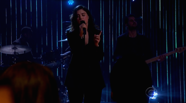 Watch Jessie Ware's Stunning "Say You Love Me" Performance On The Late Late Show
