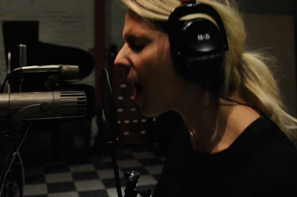 Bully - I Remember video