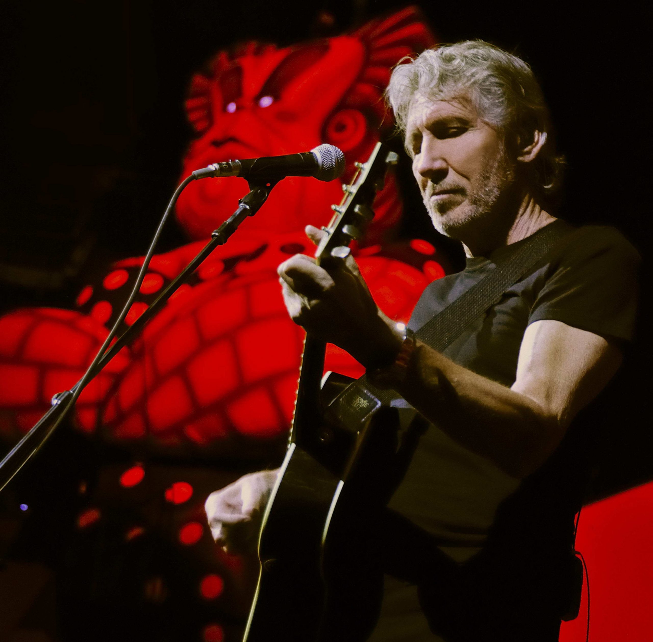 Roger Waters