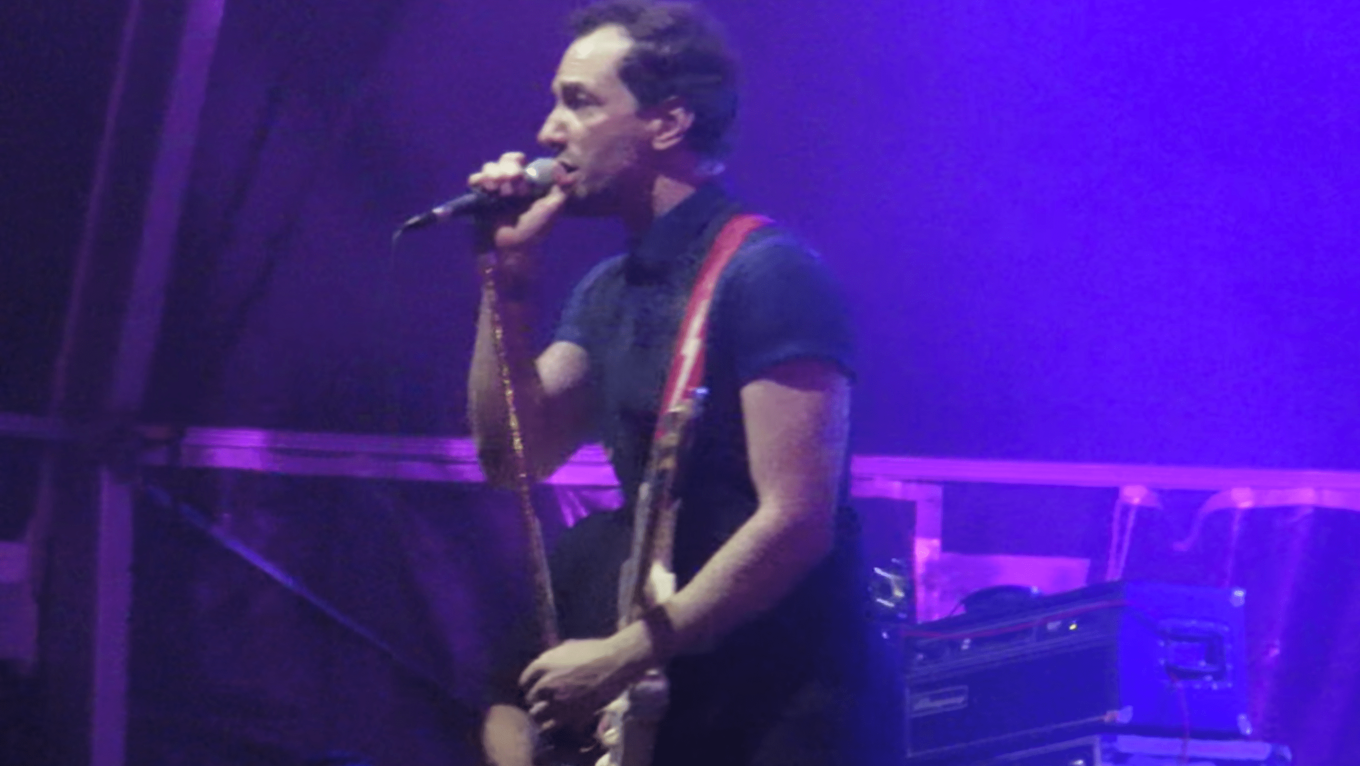 Albert Hammond Jr. Born Slippy Losing Touch Primavera