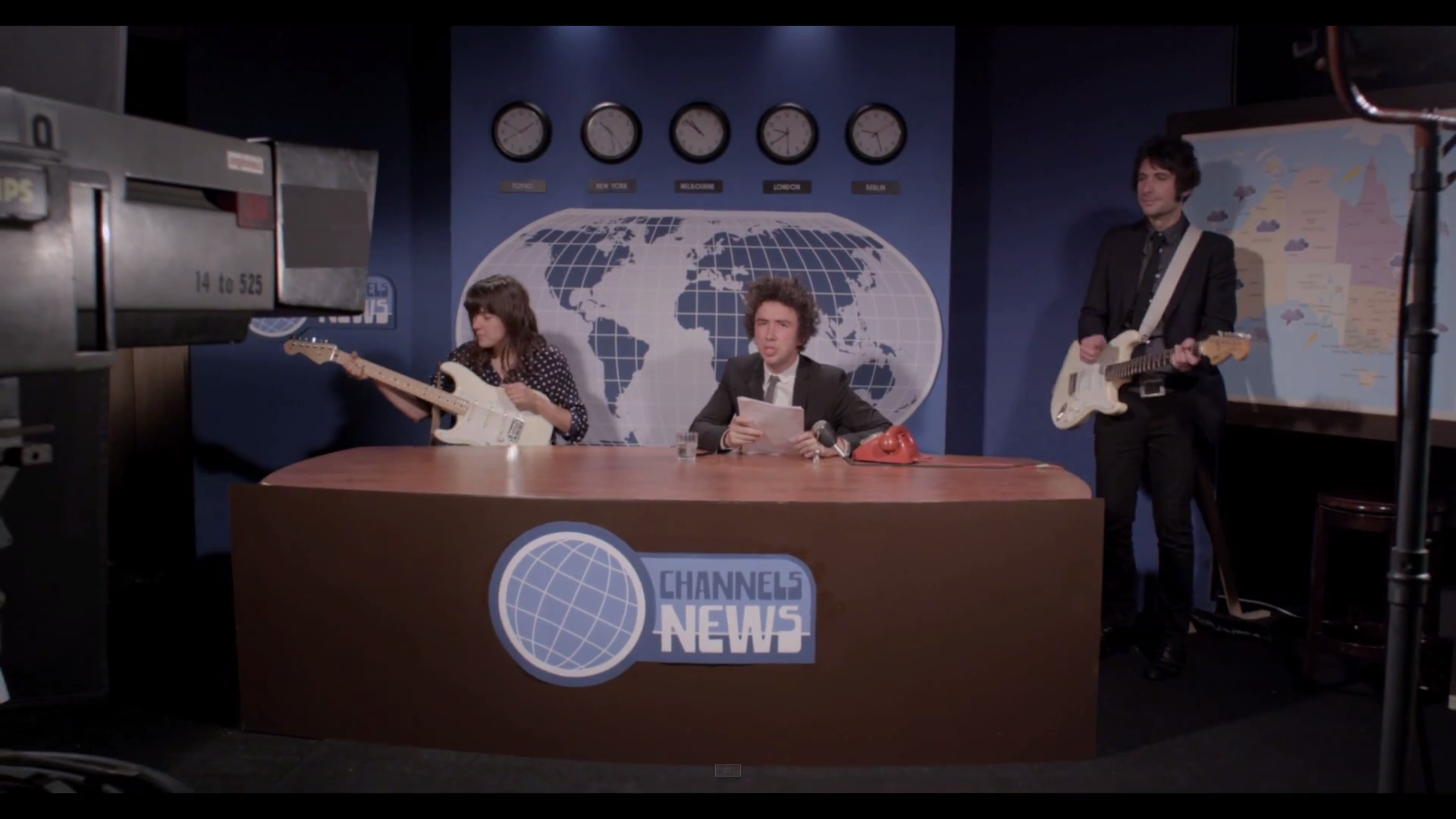Fraser Gorman - "Shiny Gun" Video (Feat. Courtney Barnett) (Stereogum Premiere)