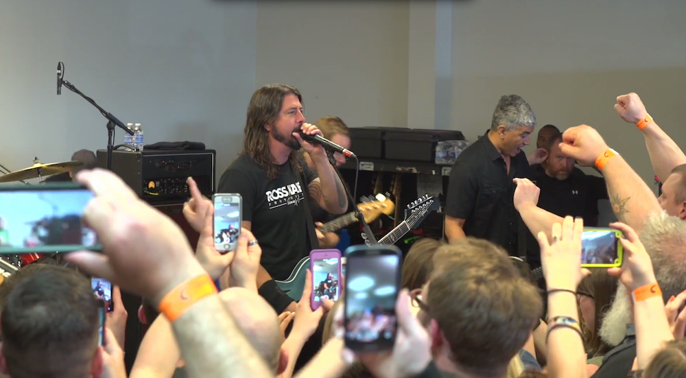 Watch Foo Fighters' Mini-Doc About Record Store Day Gig In Small-Town Ohio