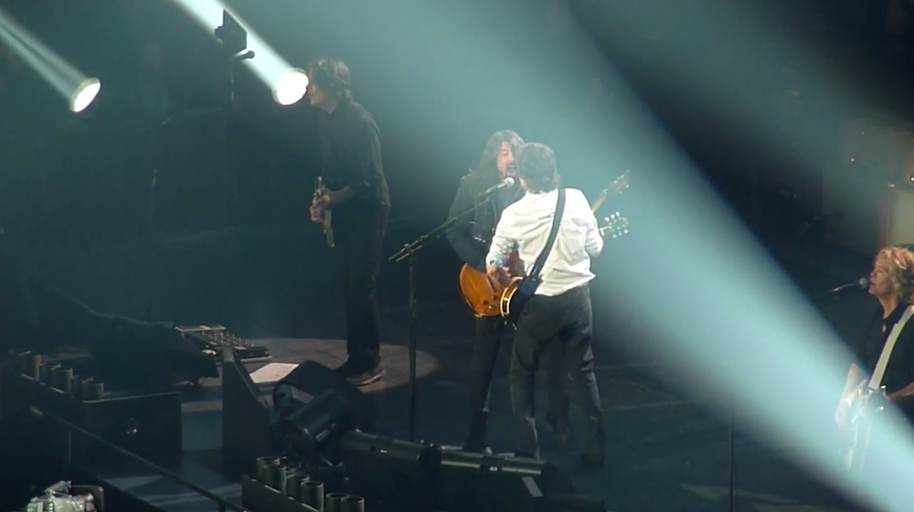 Watch Paul McCartney Play "Temporary Secretary" Live For The First Time, "I Saw Her Standing There" With Dave Grohl