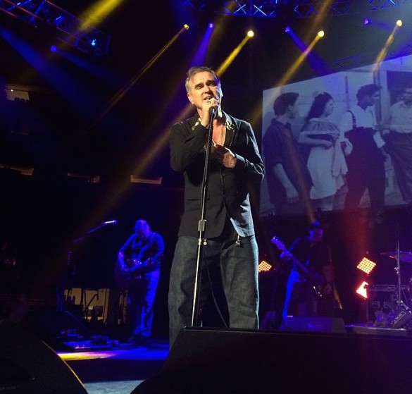 Morrissey Takes Manhattan With An Uneven Set, But An Admirable Ban On Chicken Fingers