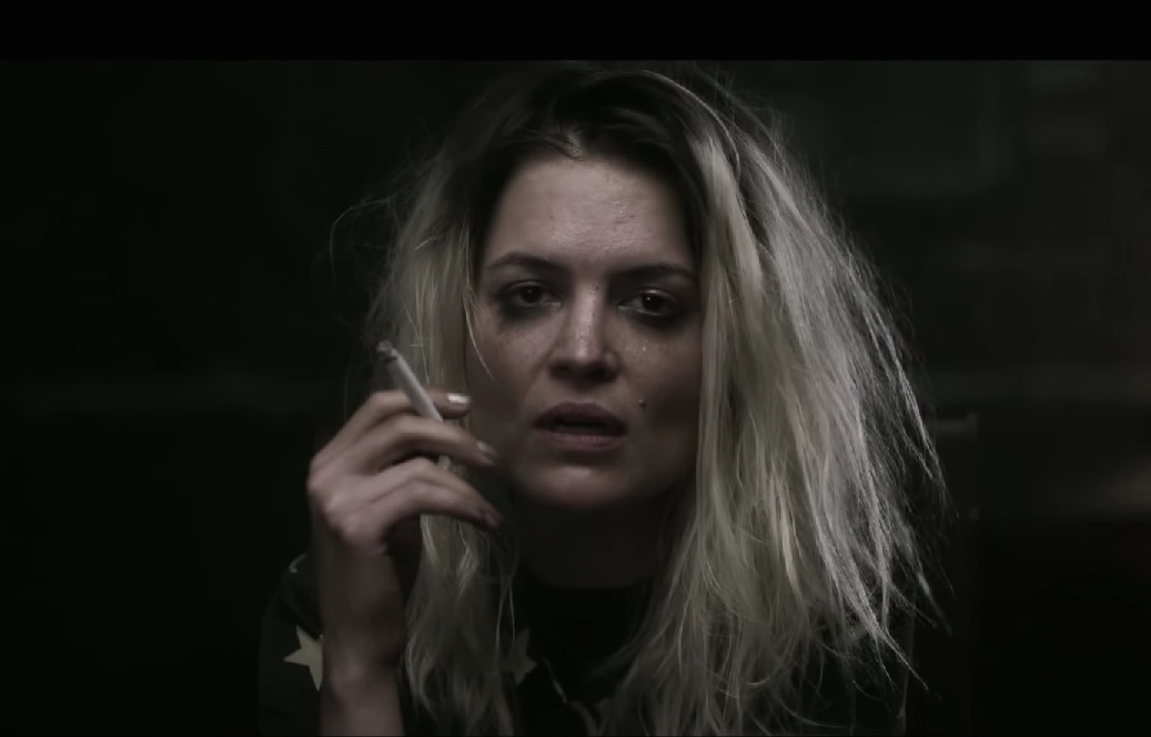Alison Mosshart - Trying To Believe video