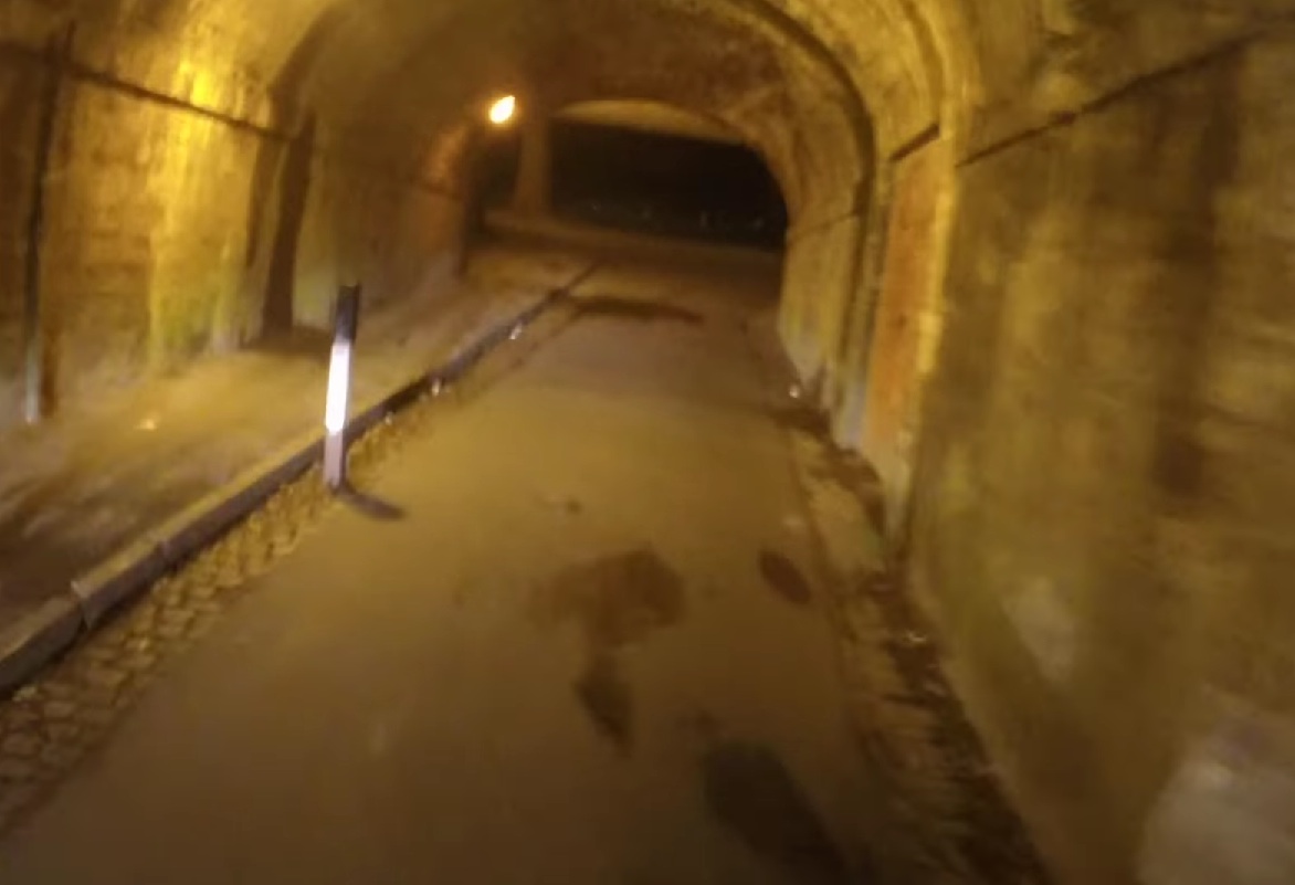 BEAK - The Meader video