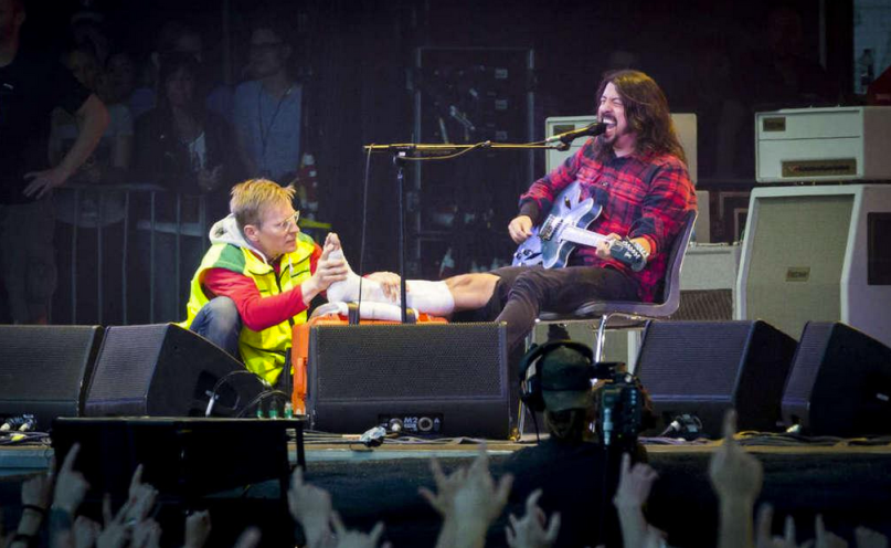 Dave Grohl Breaks Leg Gothenburg Sweden