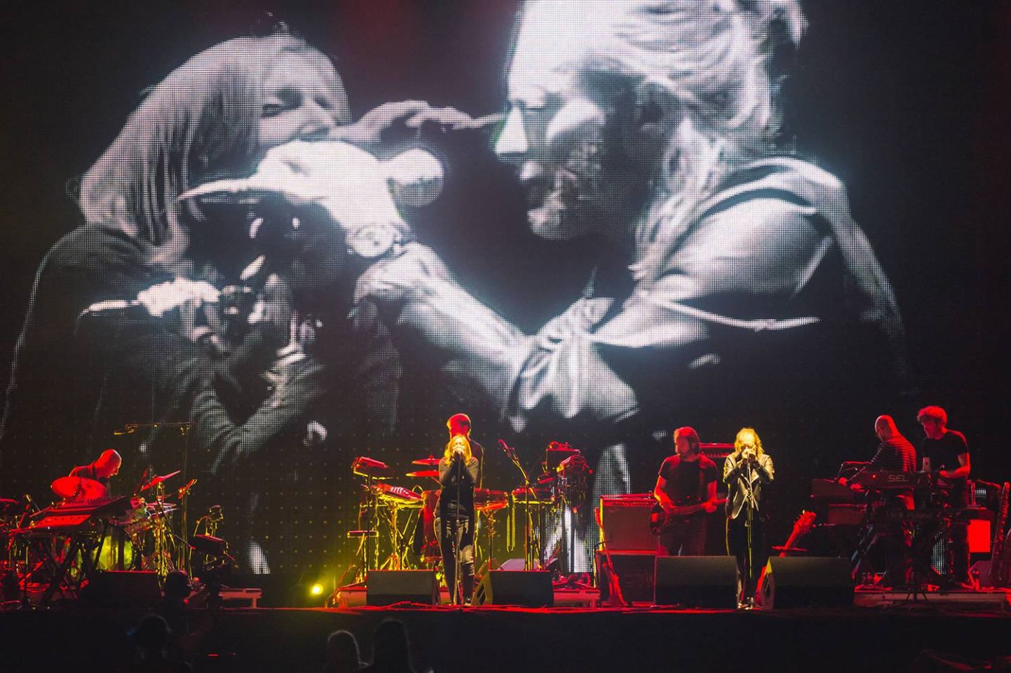Watch Thom Yorke Sing With Portishead At Latitude Festival