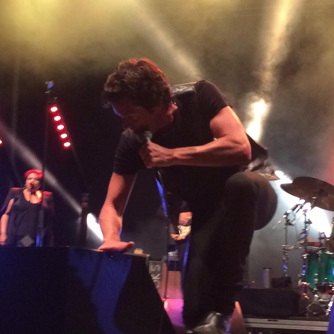 Watch Brandon Flowers Cover The White Stripes' "Fell In Love With A Girl" At MoPop