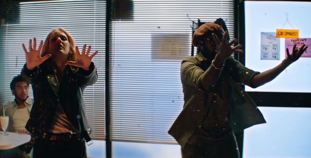 Major Lazer - Powerful video