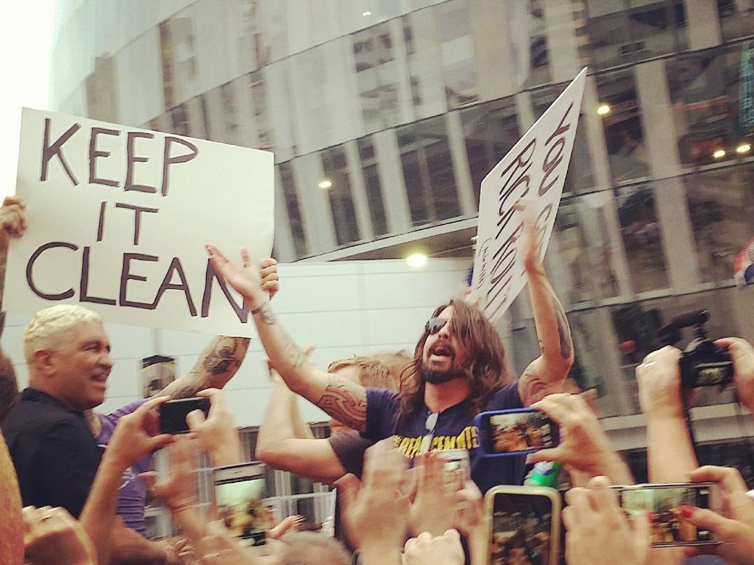 Watch Foo Fighters Rickroll The Westboro Baptist Church