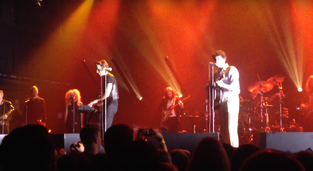Watch Brandon Flowers Cover Buster Poindexter's "Heart Of Gold" In Boston