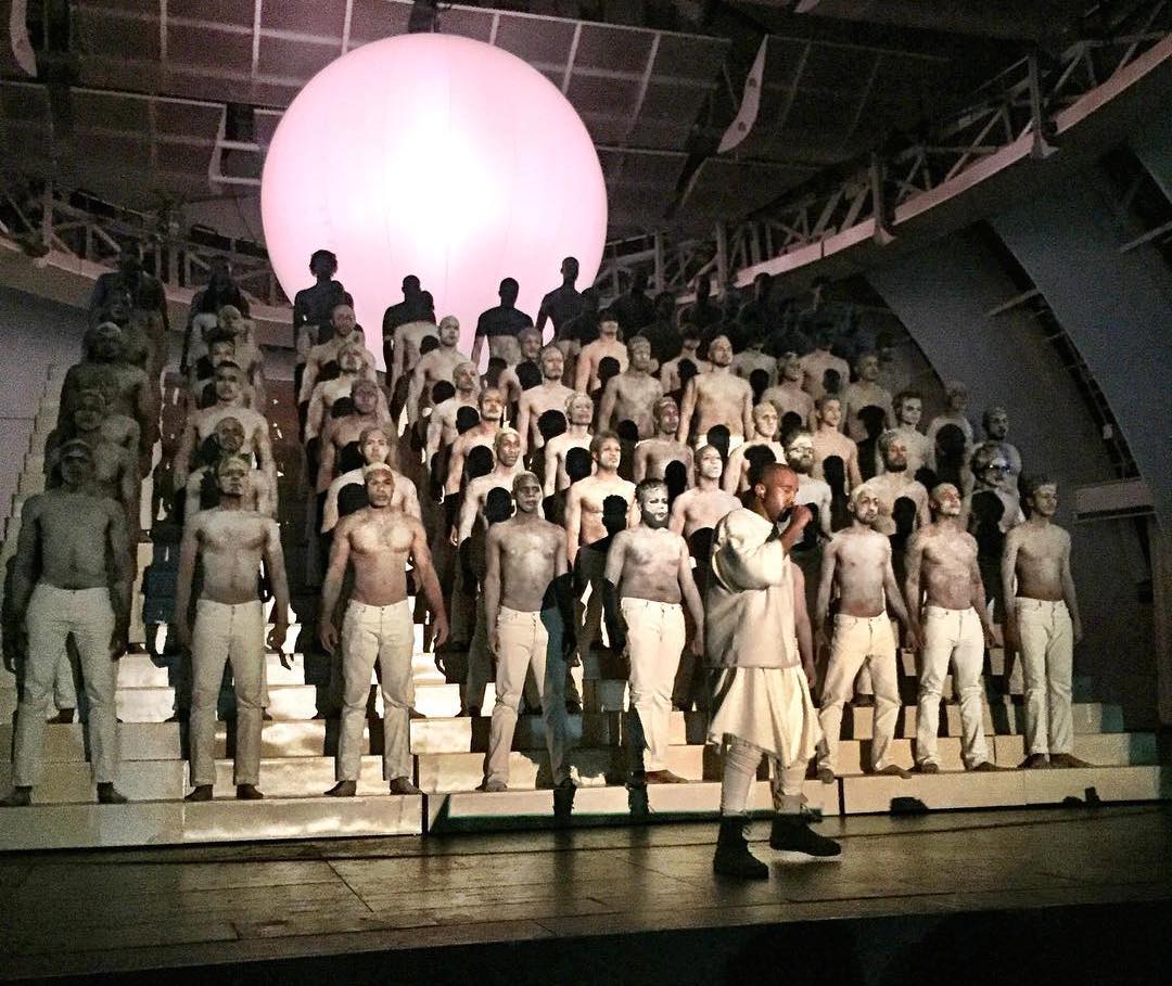 Watch Kanye West Perform 808s And Heartbreak At Hollywood Bowl