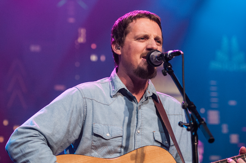 Watch Sturgill Simpson Play His "Listening To The Rain" And Cover T. Rex On Austin City Limits (Stereogum Premiere)