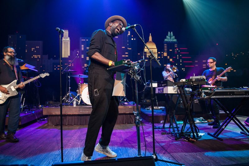 Watch TV On The Radio Perform "Winter" On Austin City Limits (Stereogum Premiere)