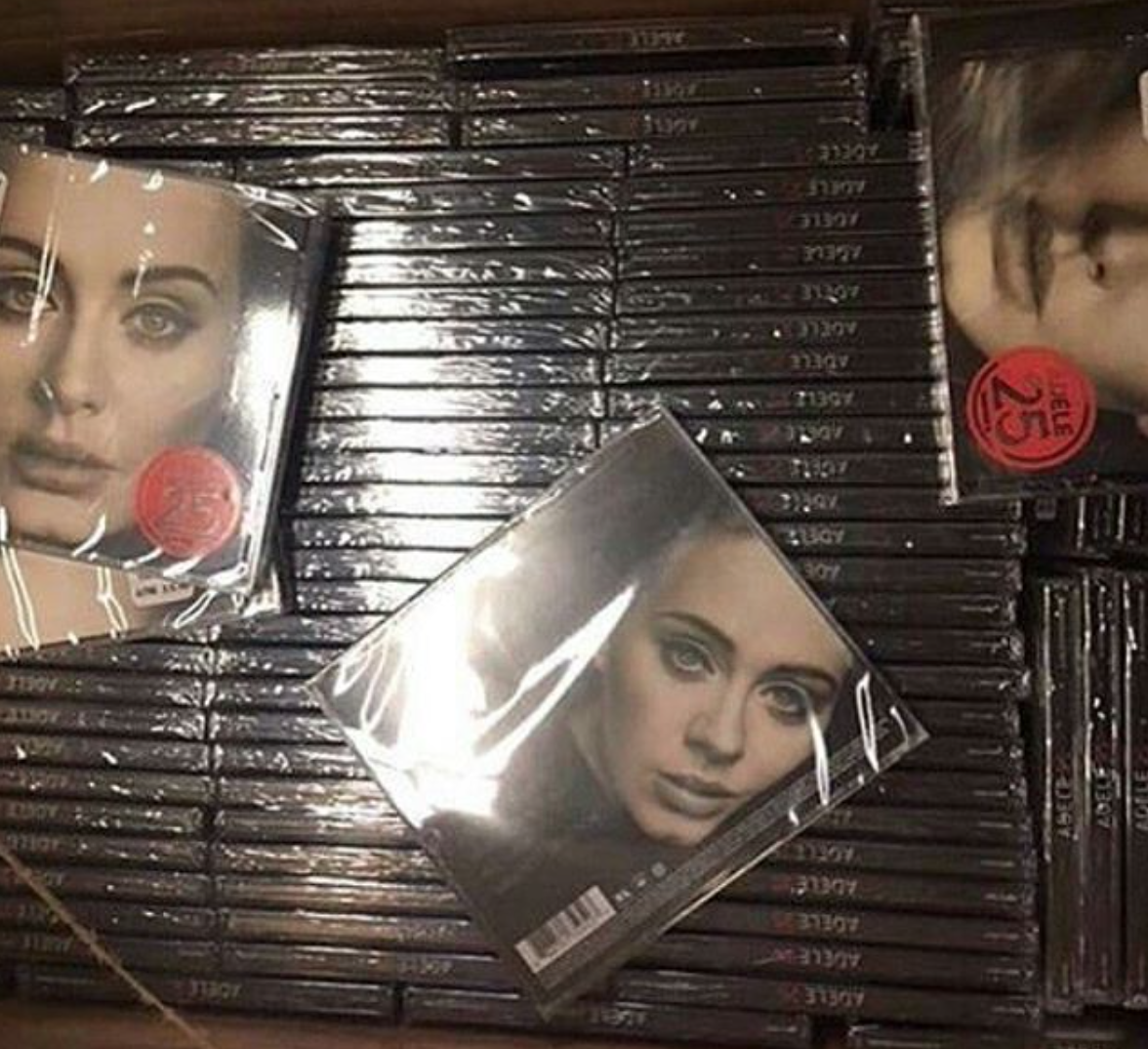 Adele's 25 Will Not Be Streaming