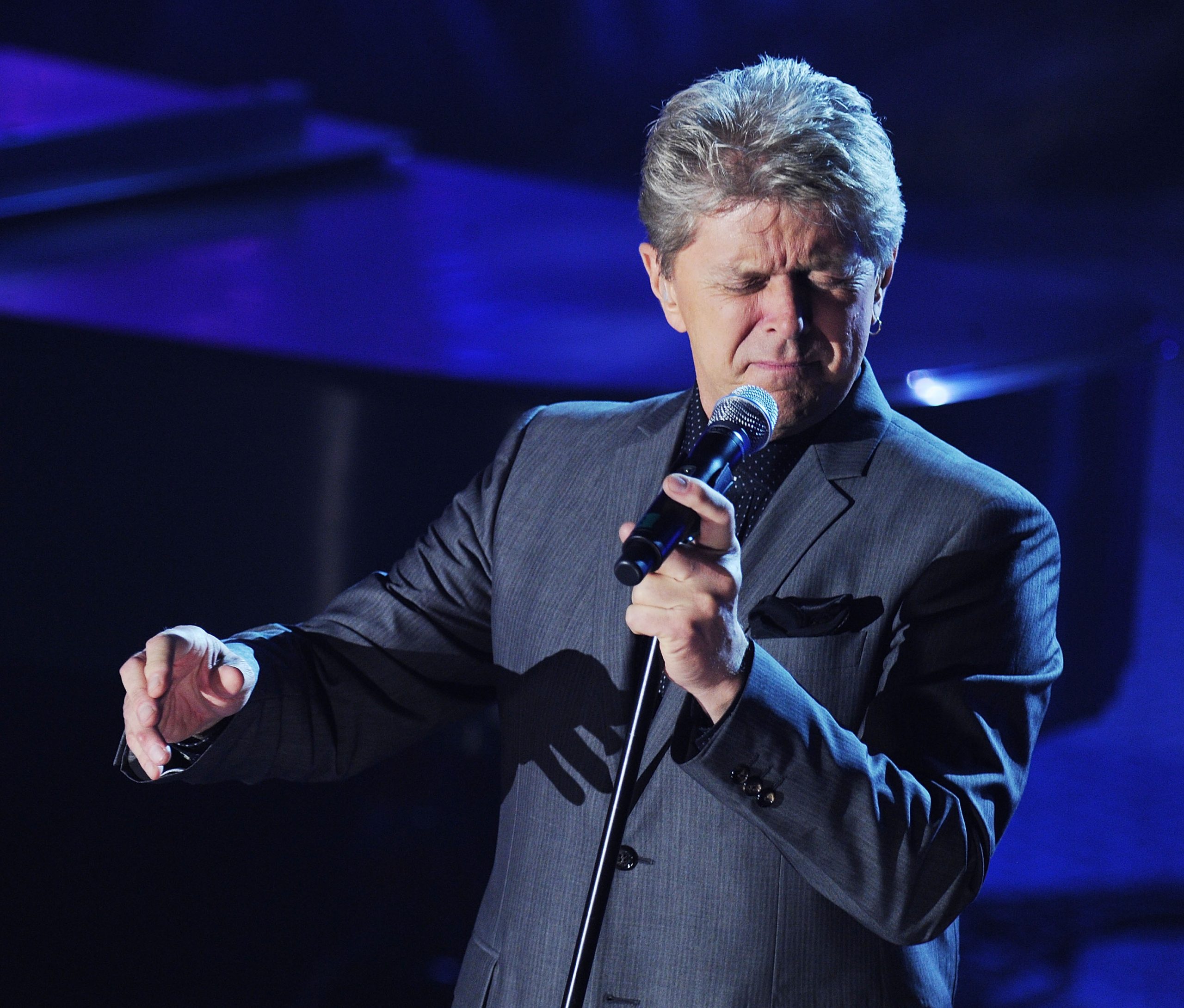Peter Cetera "Emphatically Declines" To Sing With Chicago At Rock Hall Induction
