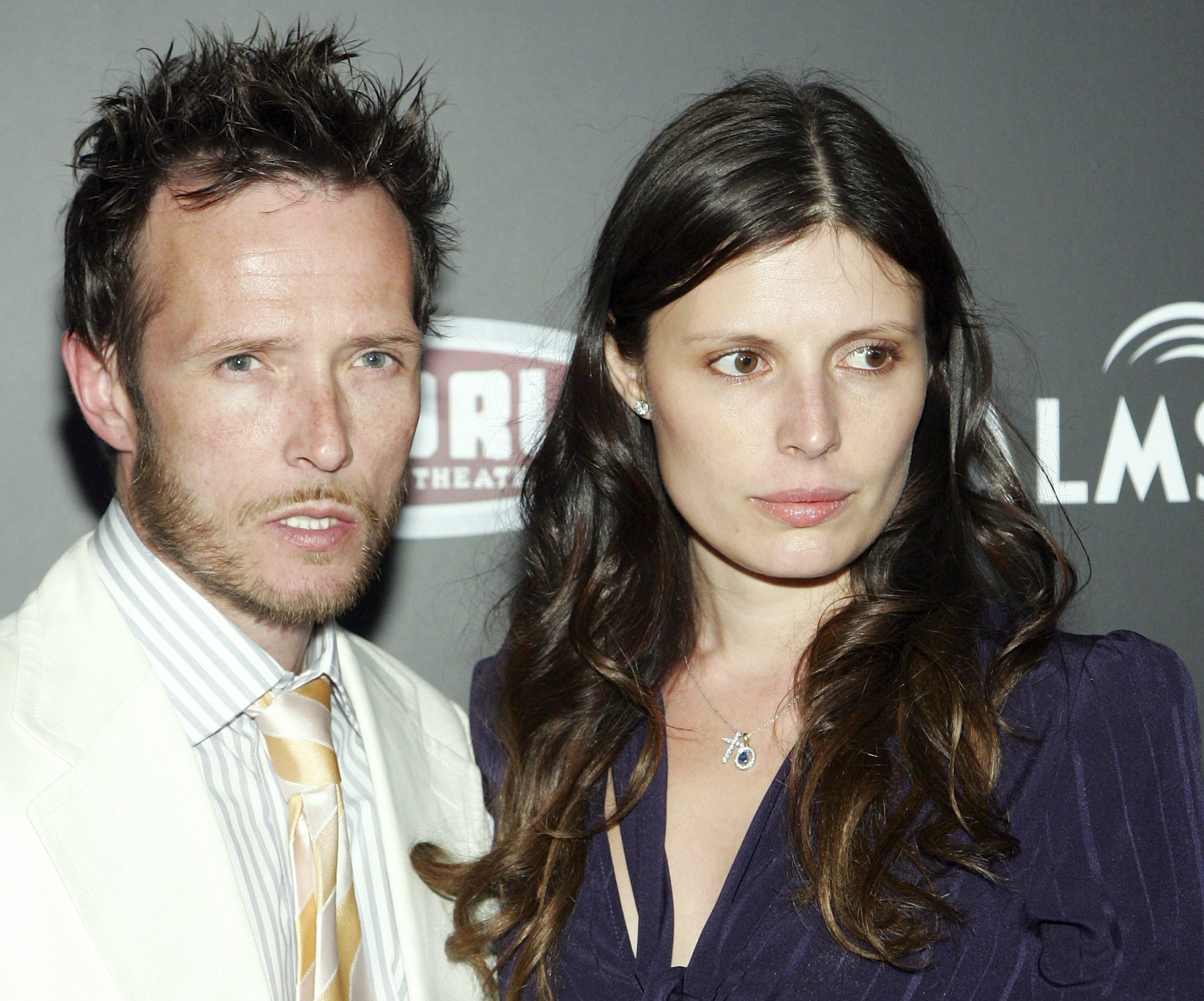 Scott Weiland's Ex-Wife & Children Share Obituary