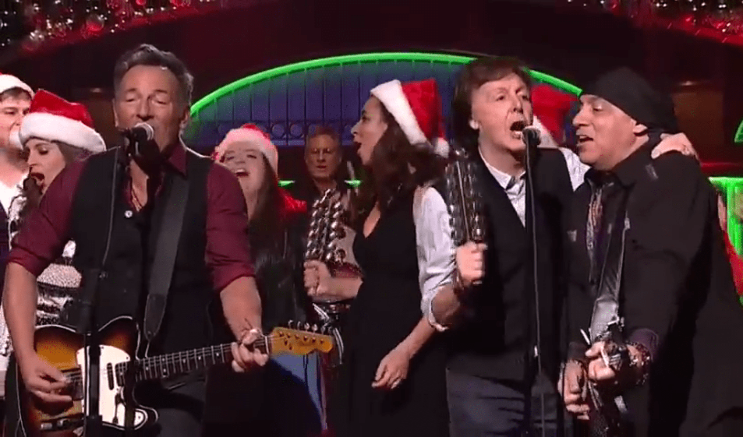 Watch Bruce Springsteen & The E Street Band Play A Christmassy SNL With Surprise Guest Paul McCartney