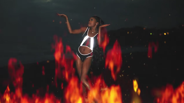 Azealia Banks - "Count Contessa" Video