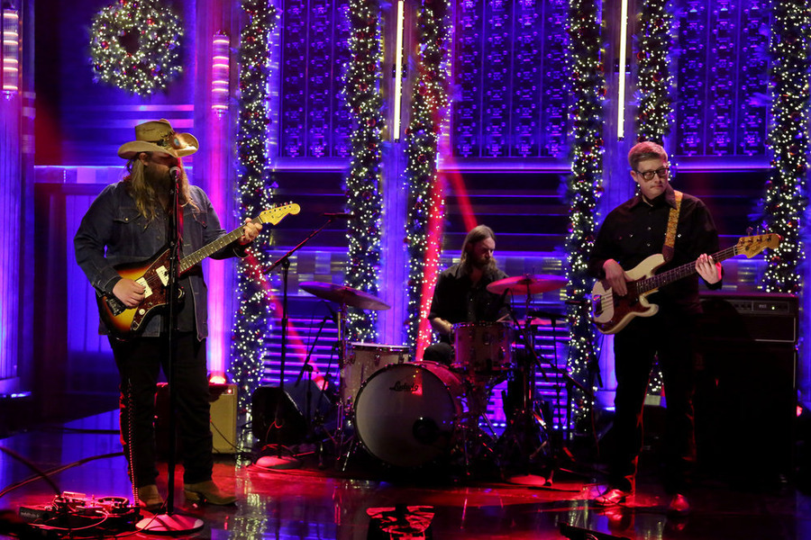 Watch Chris Stapleton Perform "Sometimes I Cry" On Fallon