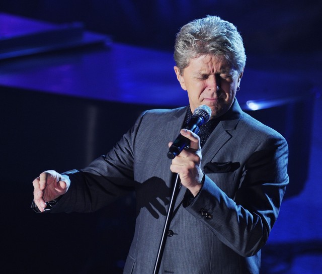 Peter Cetera Will Play With Chicago At Rock Hall Ceremony After All