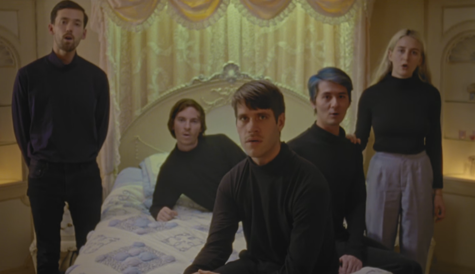 Porches - "Be Apart" Video