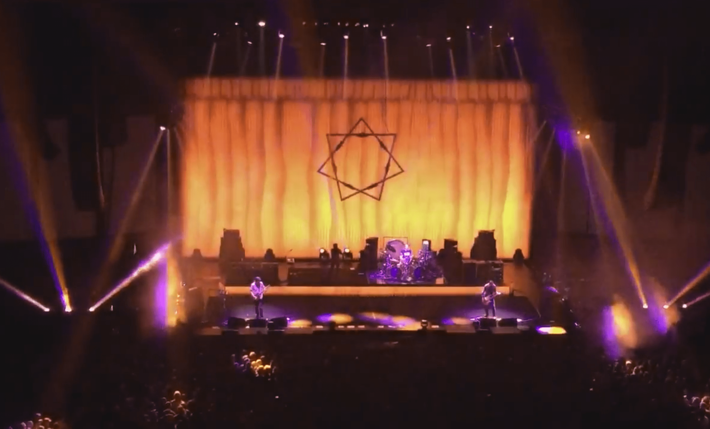 Watch Tool Play "Sweat" For The First Time In 18 Years