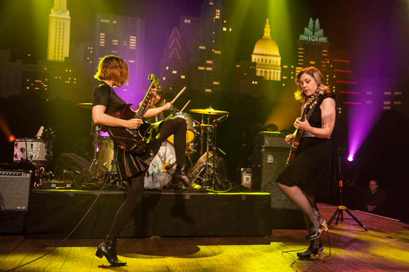 Watch Sleater-Kinney Rip Through "Modern Girl" On Austin City Limits (Stereogum Premiere)