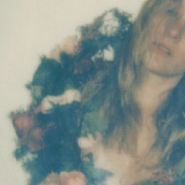 Peaking Lights - "Little Flower" (Feat. Chloë Sevigny)