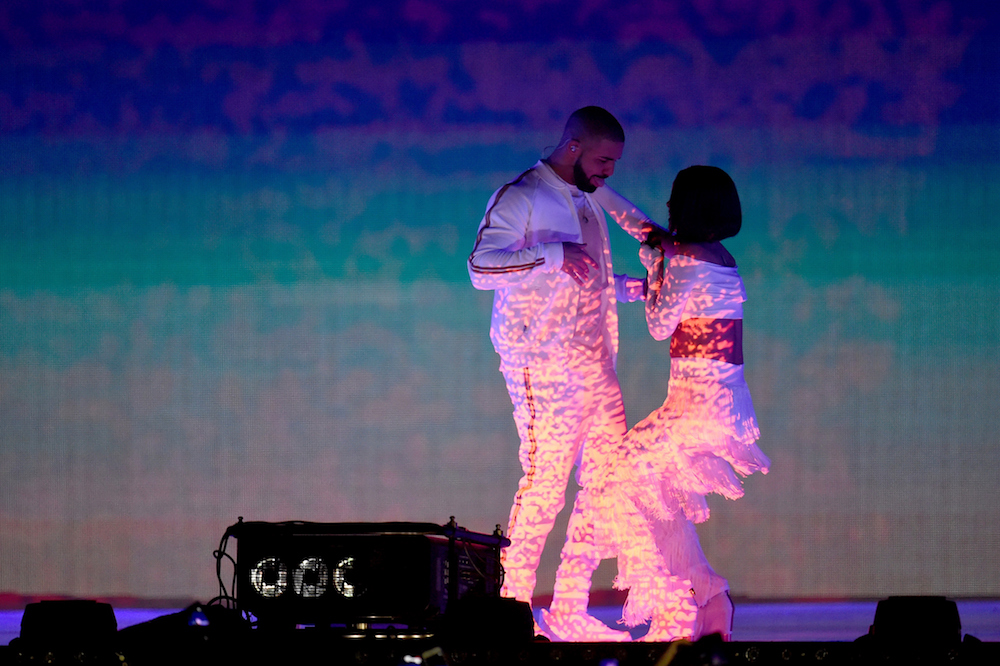 Watch Rihanna & Surprise Guest Drake Perform "Work" Live For The First Time At The BRIT Awards