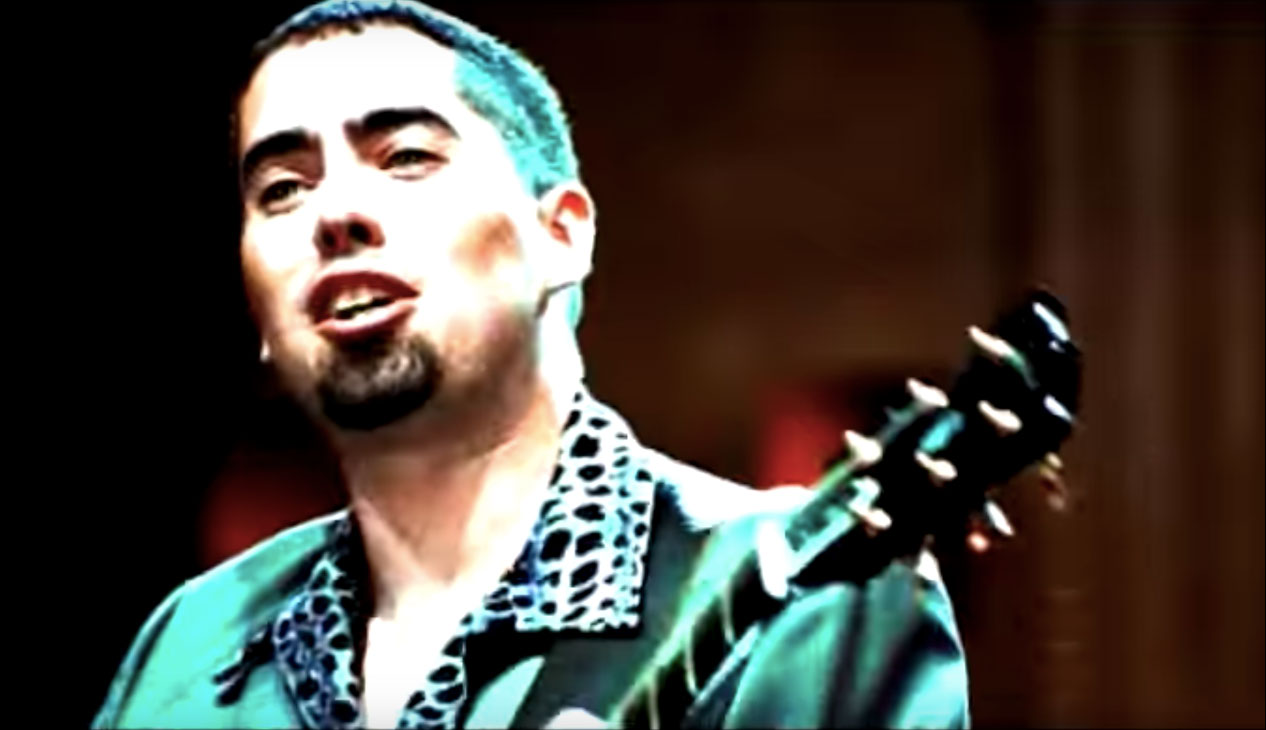 Ed Robertson in Barenaked Ladies "One Week"