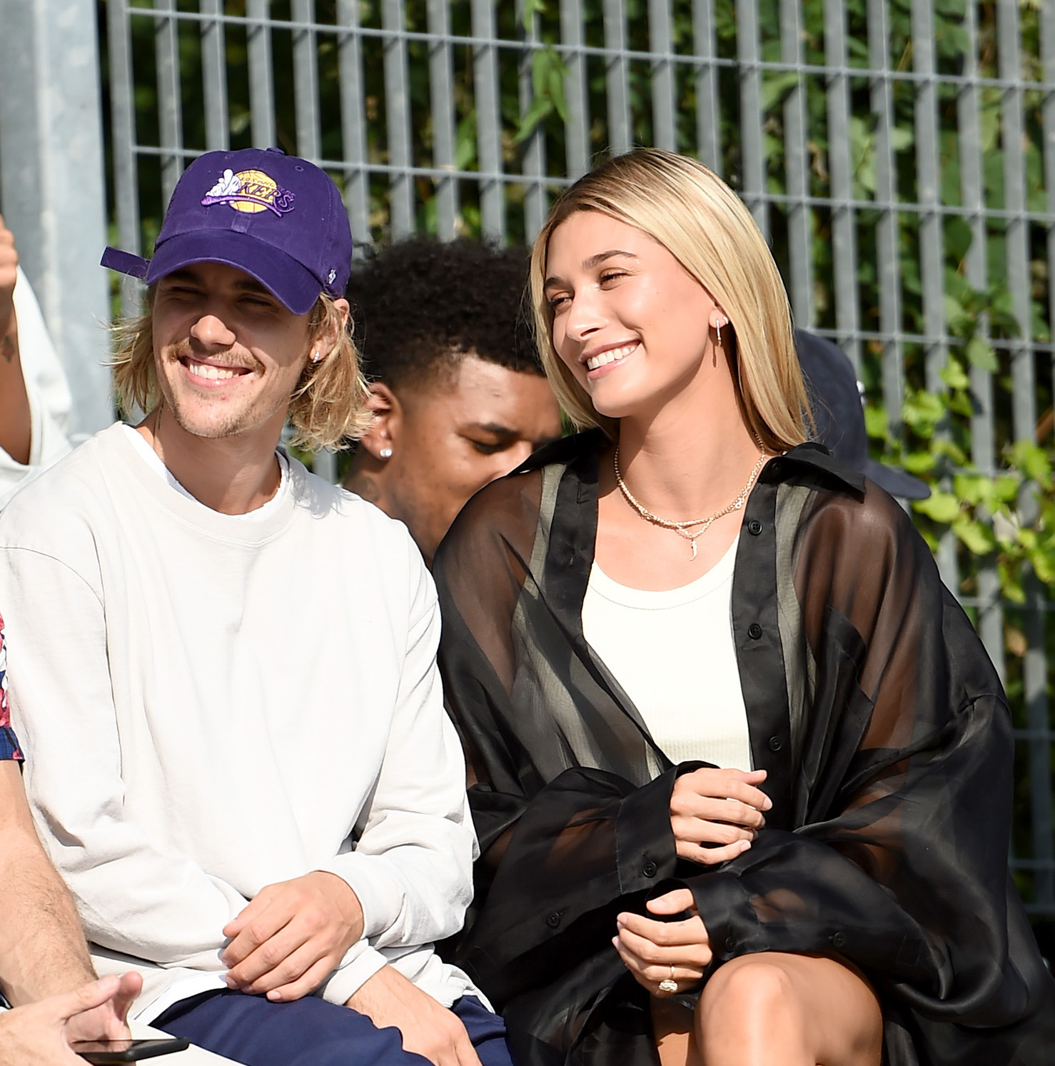 Justin-Bieber-and-Hailey-Baldwin