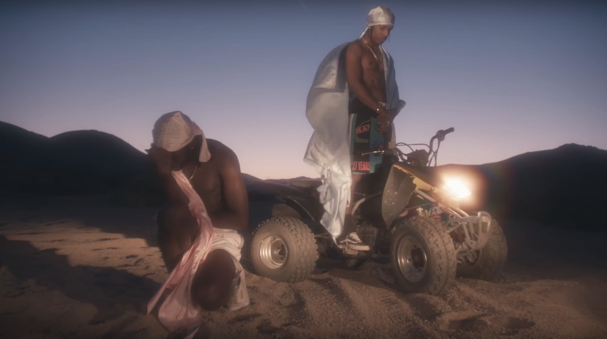 Blood-Orange-Chewing-Gum-video