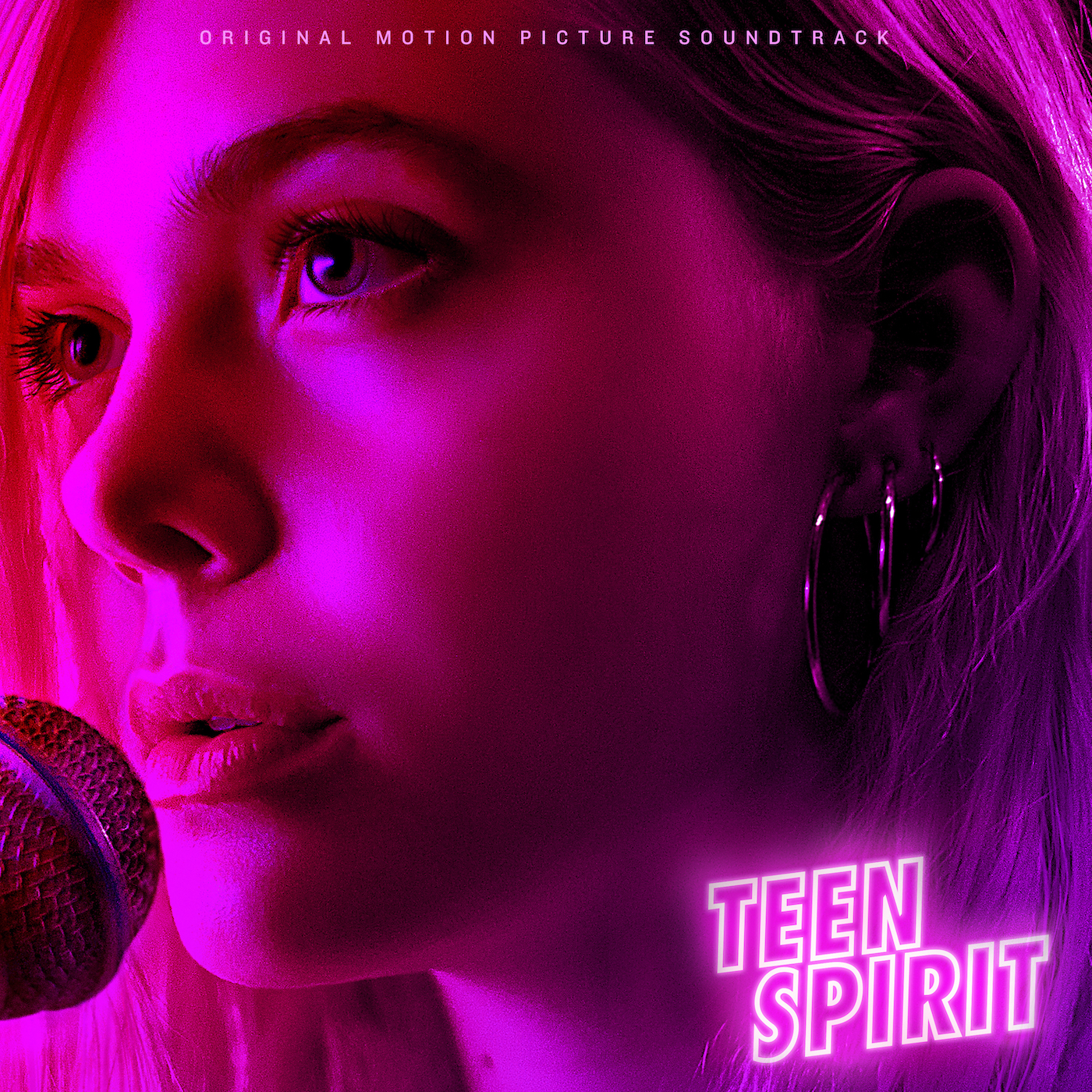 Elle Fanning Carly Rae Jepsen Teen Spirit