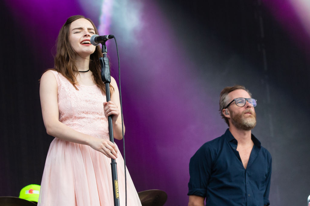 Lauren-Mayberry-The-National