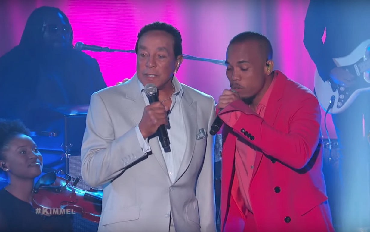 Anderson-Paak-and-Smokey-Robinson-on-Kimmel